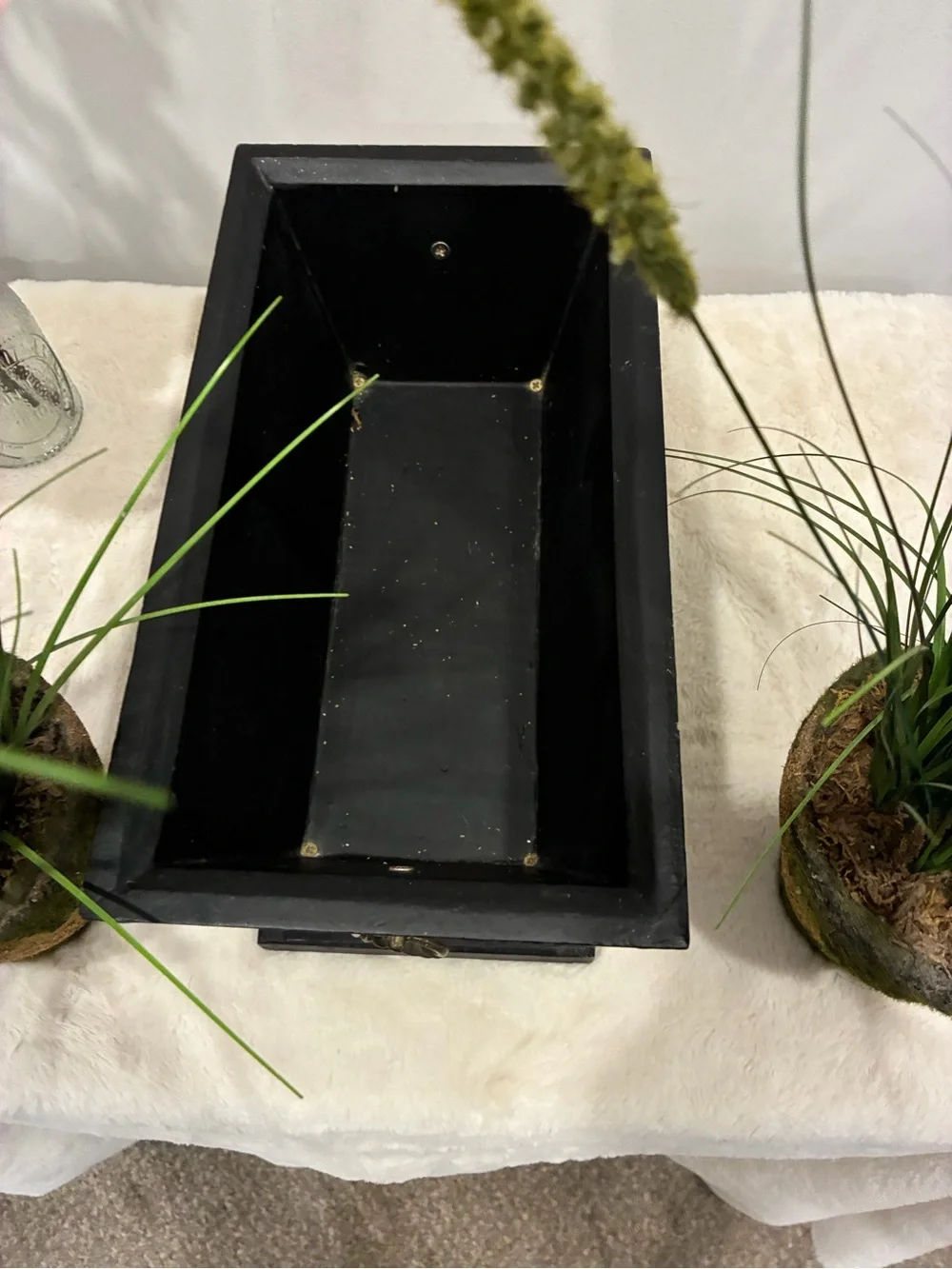 Vintage Planter on pedestal feet with 2 pots of onion grass